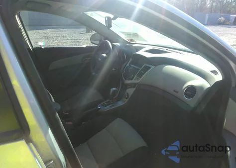 2013 Chevrolet Cruze Ls Auto z USA, uszkodzony, nr VIN 1G1PA5SH8D7174528